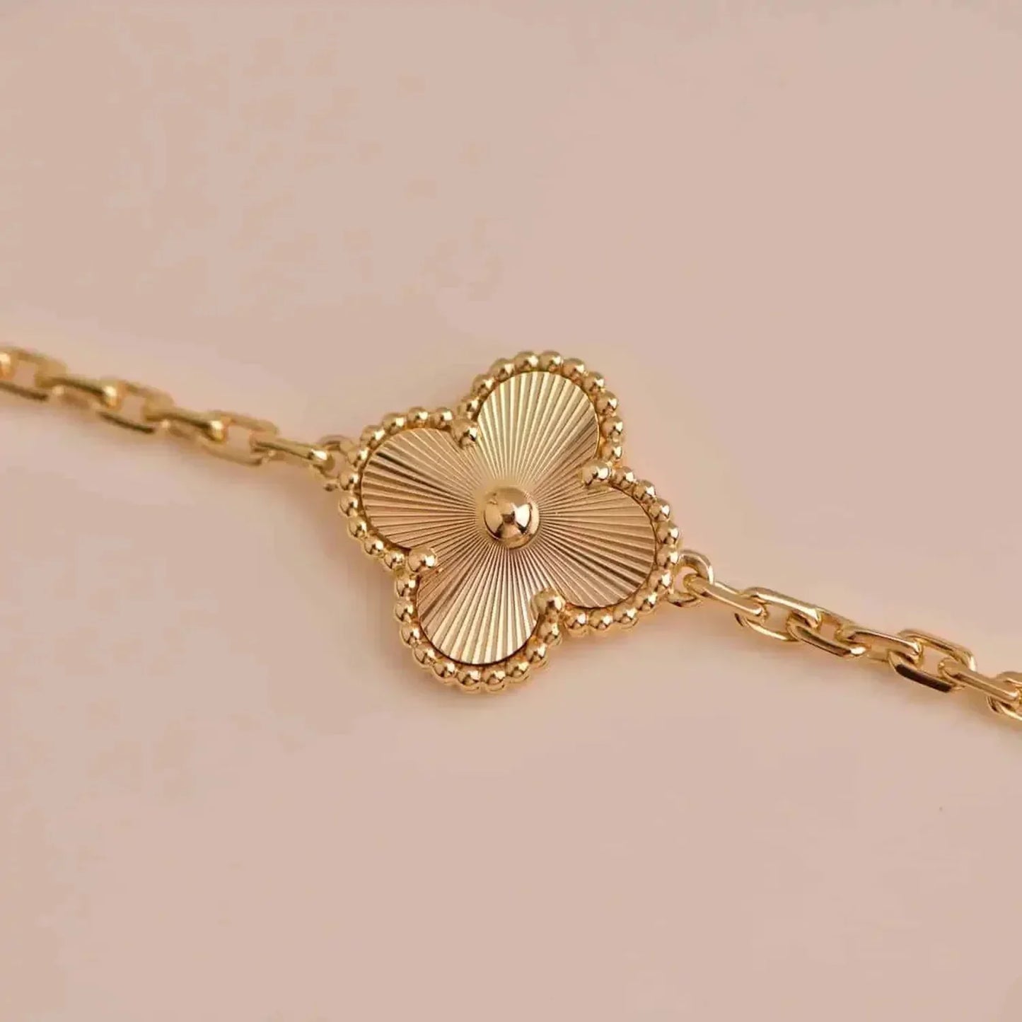 [Panda Jewelry] CLOVER 5 MOTIF LASER BRACELET COLLECTION