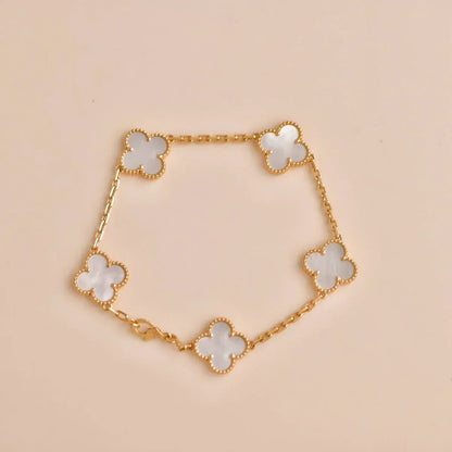 [Panda Jewelry]CLOVER WHITE PEARL MOP 5 MOTIF BRACELET COLLECTION