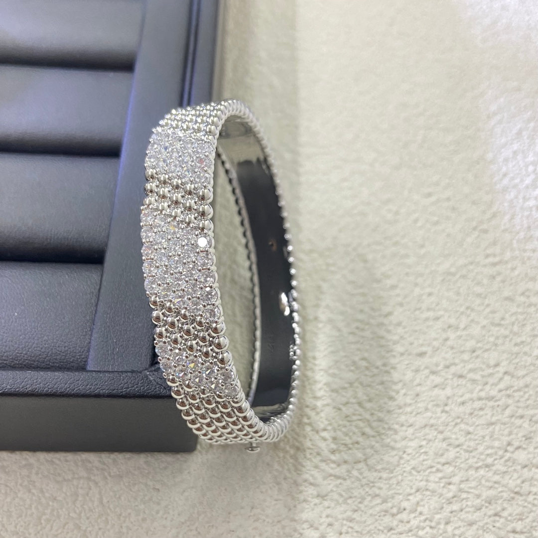 [✨Panda Jewelry💎]  FIVE-ROW DIAMOND BRACELET