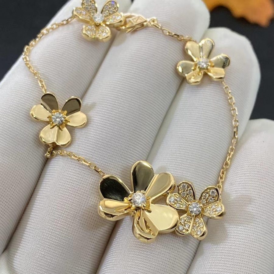 [Panda Jewelry]FRIVOLE GOLD 5 FLOWERS BRACELET