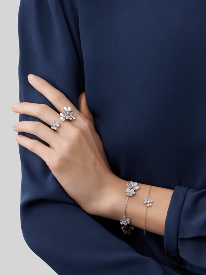 [Panda Jewelry]FRIVOLE SILVER FLOWER DIAMOND BRACELET