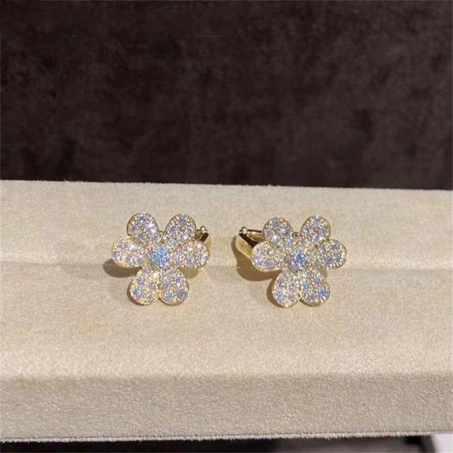 [Panda Jewelry]FRIVOLE GOLD FLOWER DIAMOND EARRINGS