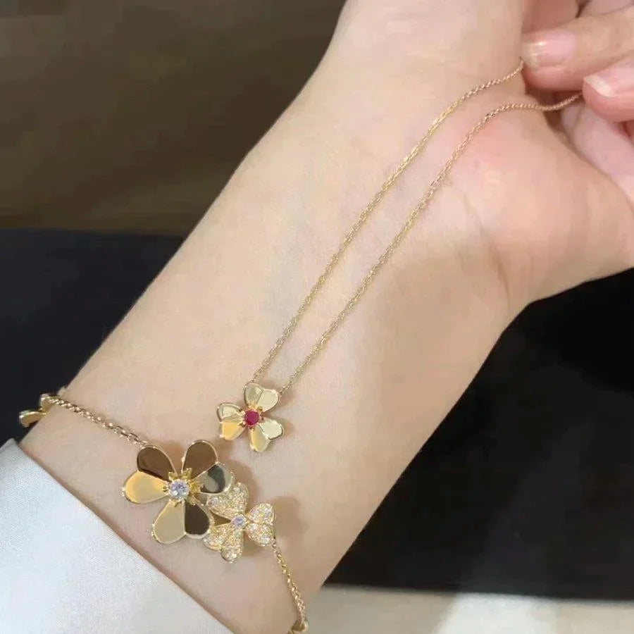 [Panda Jewelry]FRIVOLE GOLD FLOWER NECKLACE