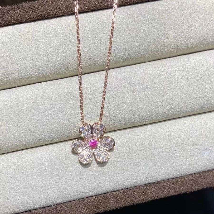 [Panda Jewelry]FRIVOLE ROSE GOLD FLOWER DIAMOND NECKLACE