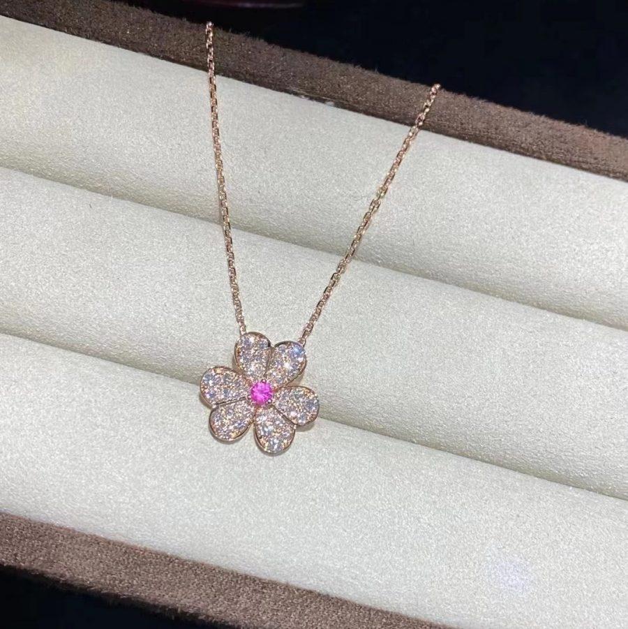[Panda Jewelry]FRIVOLE ROSE GOLD FLOWER DIAMOND NECKLACE