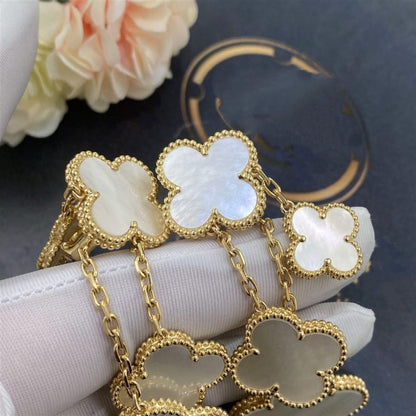 [Panda Jewelry]CLOVER EARRINGS WHITE MOP 4 MOTIFS GOLD