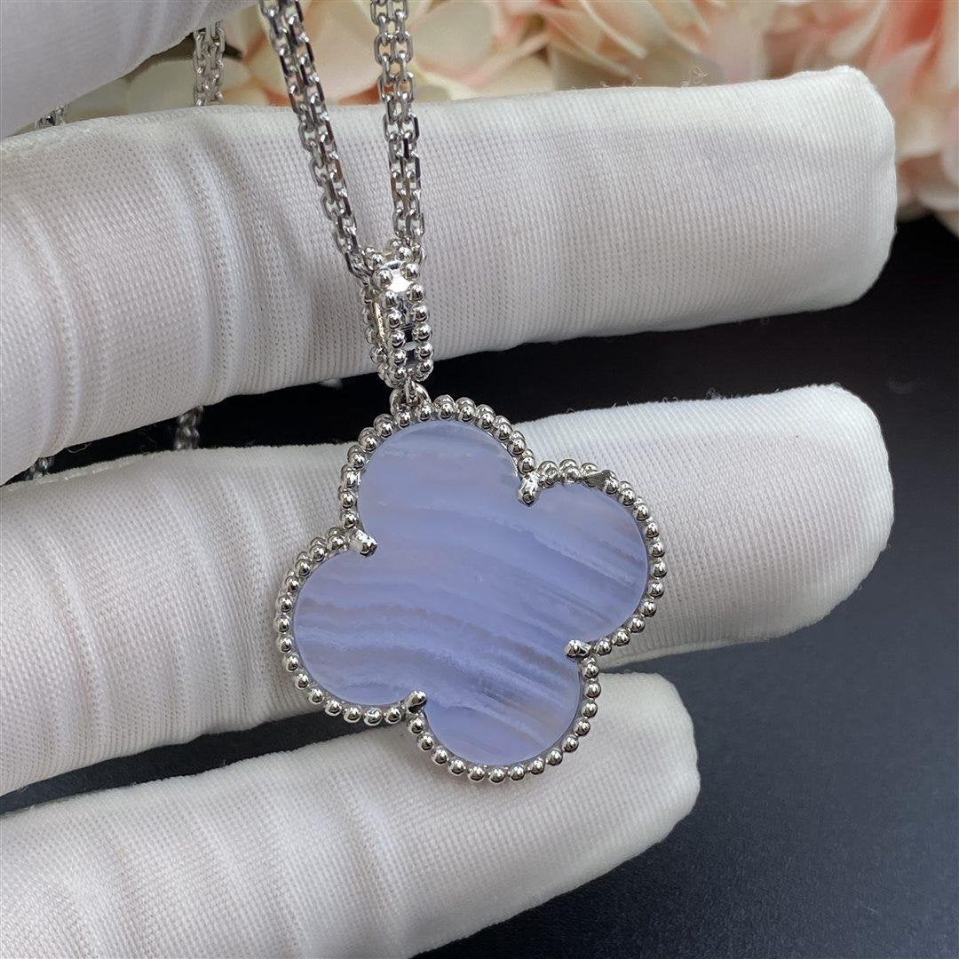 [Panda Jewelry]CLOVER SILVER CHALCEDONY BIG CLOVER NECKLACE