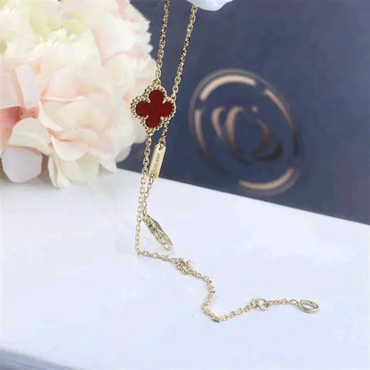 [Panda Jewelry]CLOVER  CARNELIAN SINGLE FLOWER BRACELET