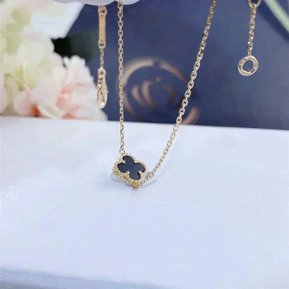 [Panda Jewelry]CLOVER ONYX SINGLE FLOWER BRACELET