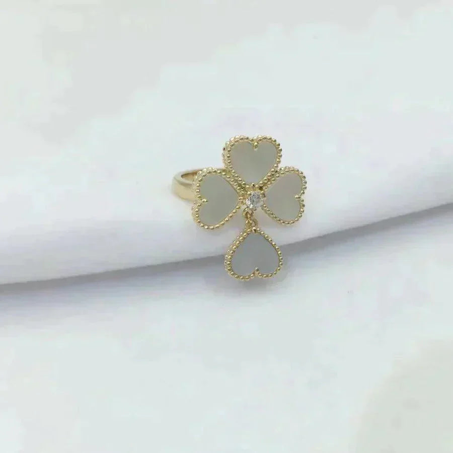 [Panda Jewelry]SWEET CLOVER WHITE MOP RING