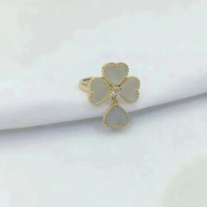 [Panda Jewelry]SWEET CLOVER WHITE MOP RING