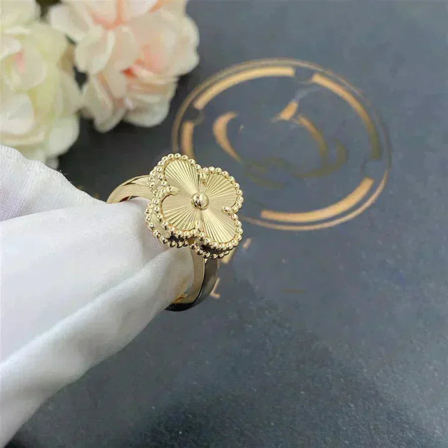 [Panda Jewelry]CLOVER GOLD RING