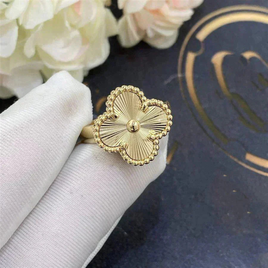 [Panda Jewelry]CLOVER GOLD RING