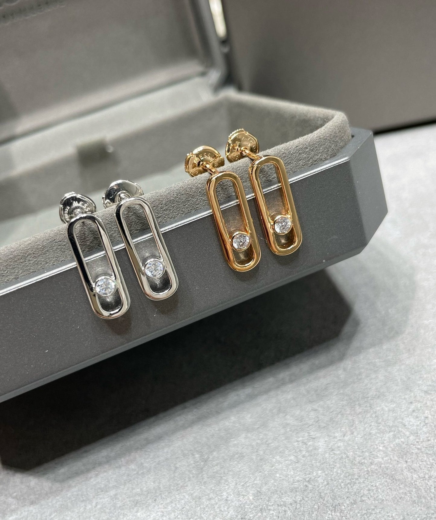 [Panda Jewelry]MOVE UNO SMALL 1 DIAMOND EARRINGS