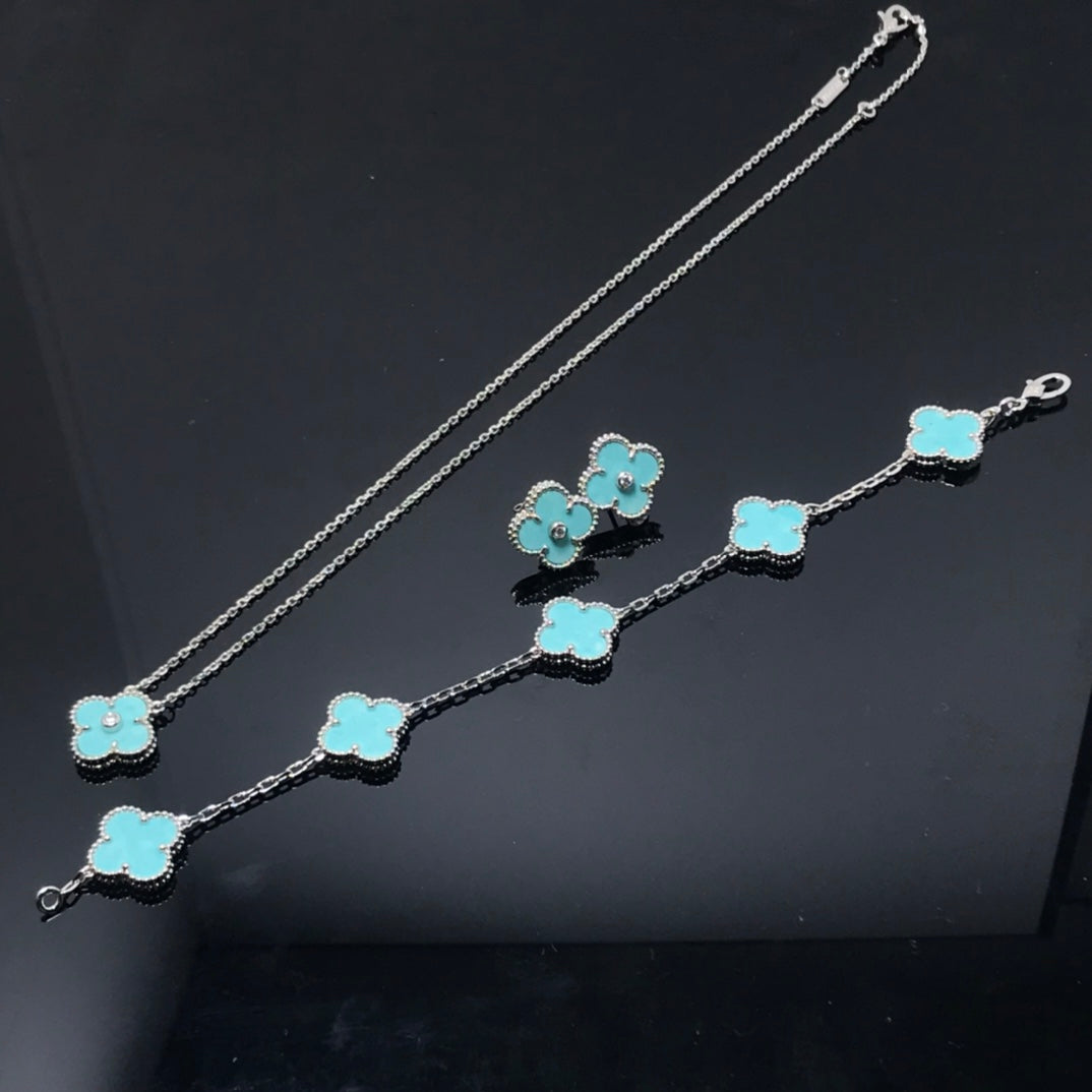 [Panda Jewelry]CLOVER 1 DIAMOND BLUE SKY SILVER EARRINGS