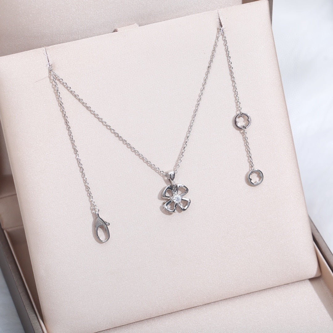 [Panda Jewelry]FIOREVER NECKLACE DIAMOND CENTER