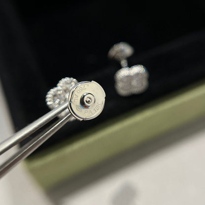 [Panda Jewelry]CLOVER MINI DIAMOND STUD EARRINGS