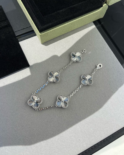[Panda Jewelry] CLOVER 5 MOTIF LASER BRACELET COLLECTION